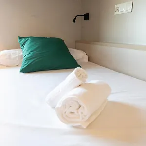 Residencia Bravo Students 2*, Granada Spagna
