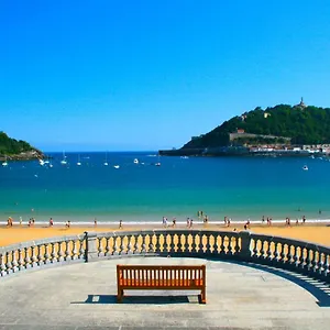Bahia 2*, San Sebastián Spagna